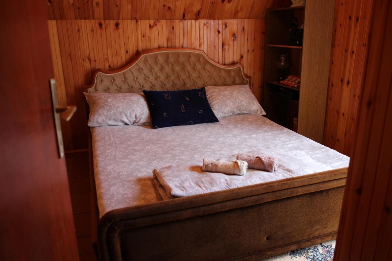 Villa Vikendica "Oaza Mira" à Gacko Extérieur photo
