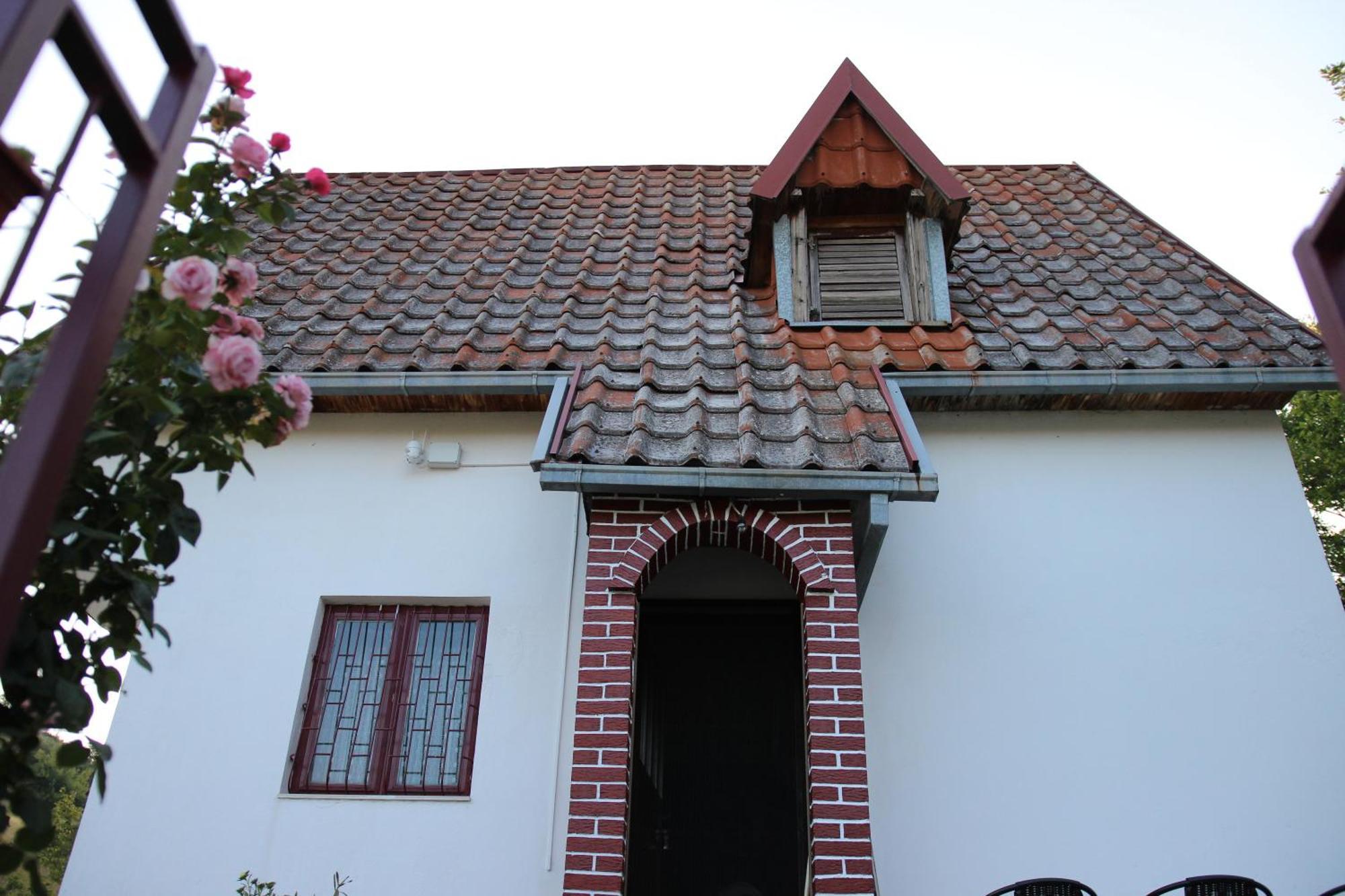 Villa Vikendica "Oaza Mira" à Gacko Extérieur photo