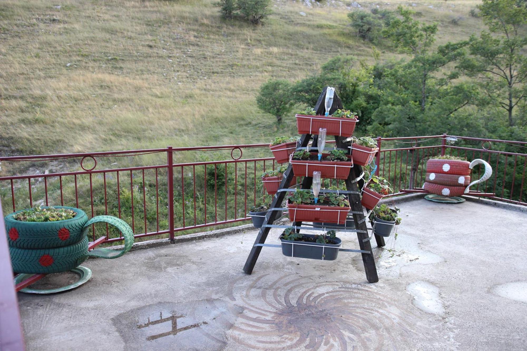 Villa Vikendica "Oaza Mira" à Gacko Extérieur photo
